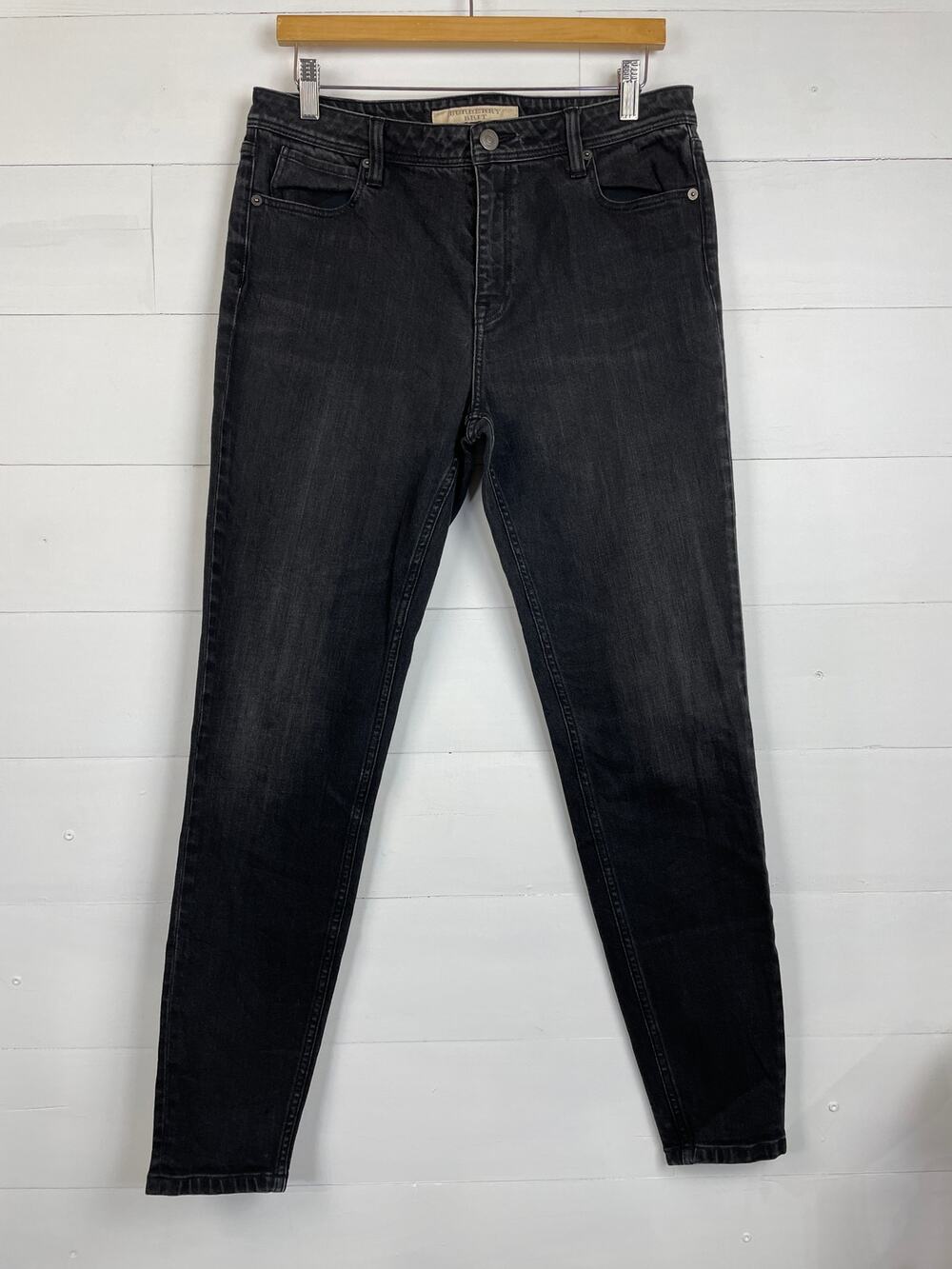 Burberry Brit Washed Black Skinny High-Rise Jeans Size W32 (US 12) Style 3946586